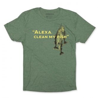  Fluke Whisperer Summer Flounder Fishing T-Shirt : Clothing,  Shoes & Jewelry