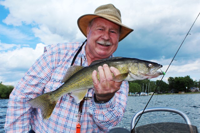 Lake Wabamun Alberta walleye